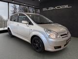 Toyota Corolla Verso 1.8 7 Sitzer*1 Hand*Navi*AHK*