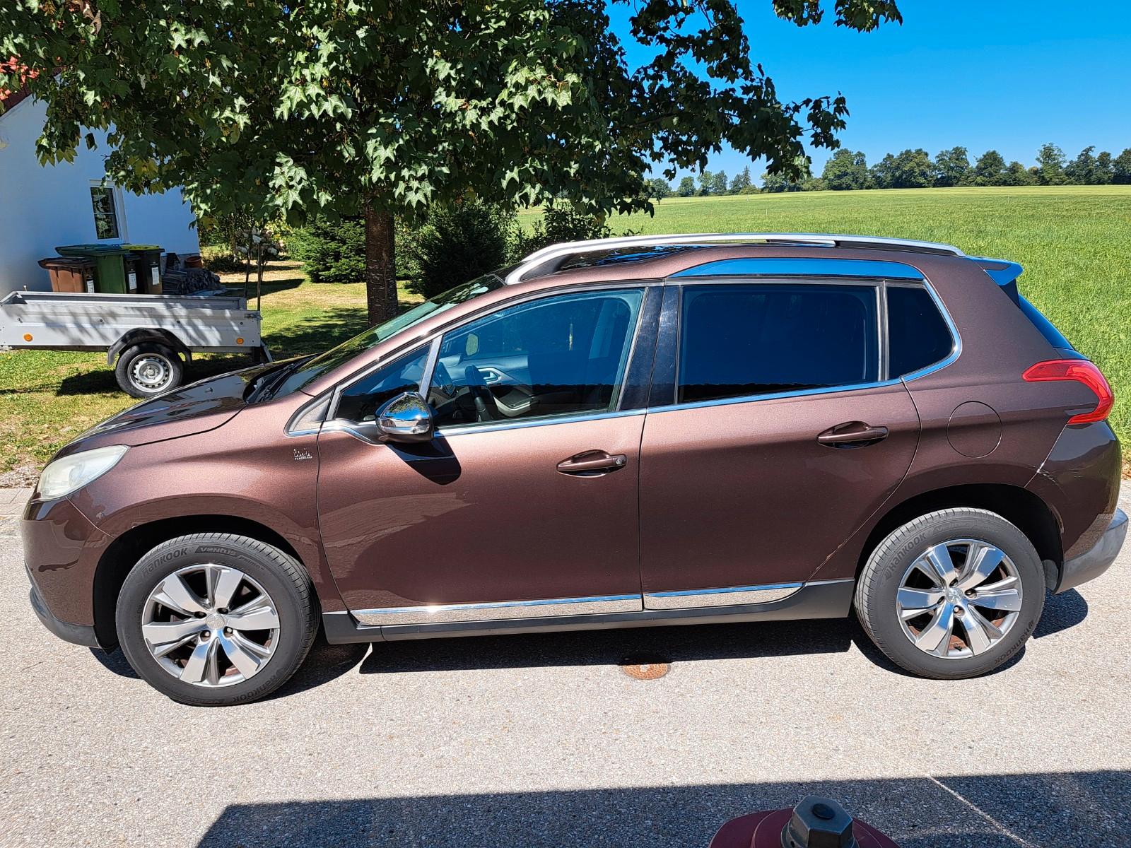 Peugeot 2008 Allure BlueHDi 100 STOP & START Allure