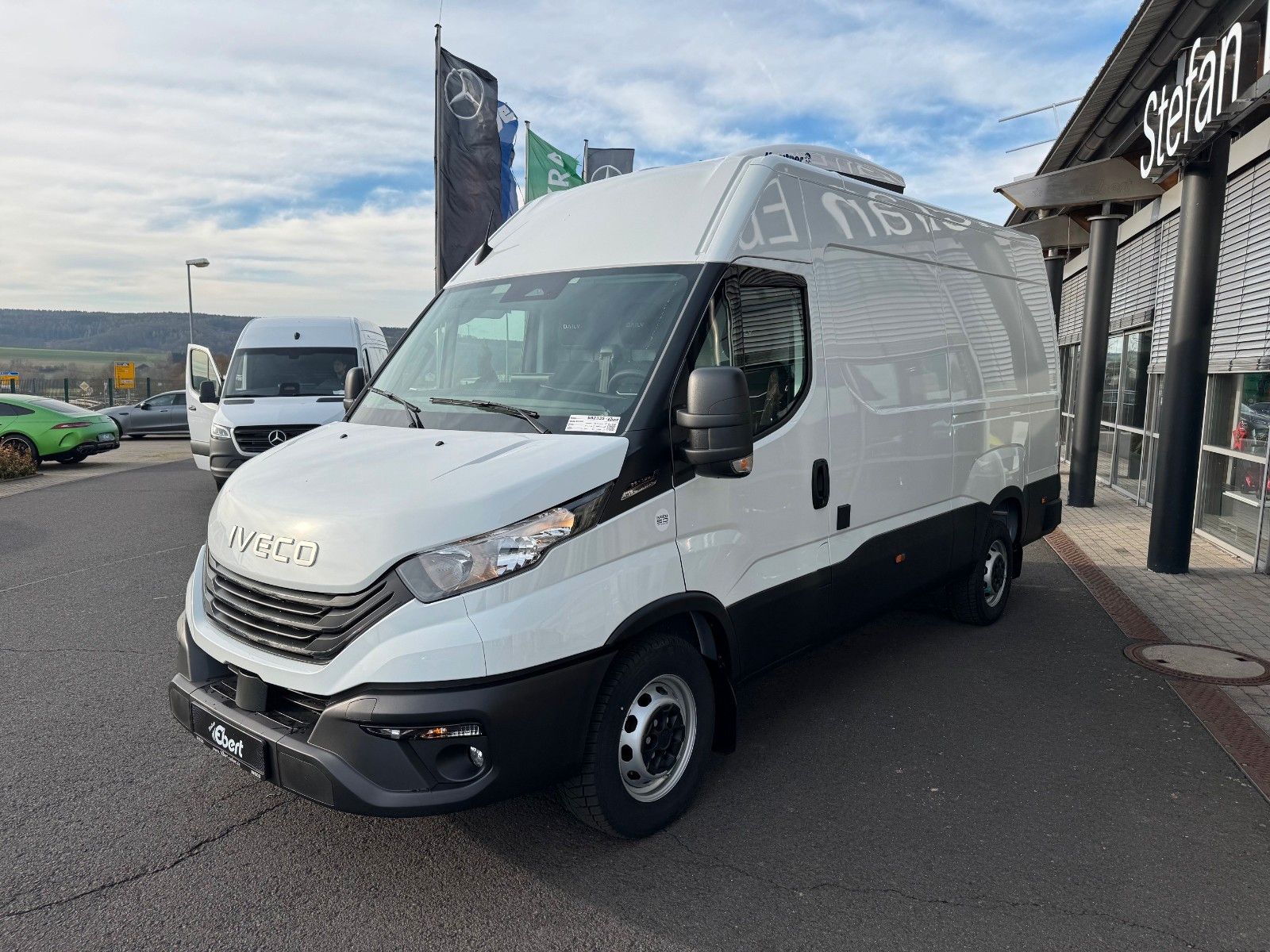 Fahrzeugabbildung Iveco Daily 35S18 A8 *Standkühlung*Kamera*Automatik*
