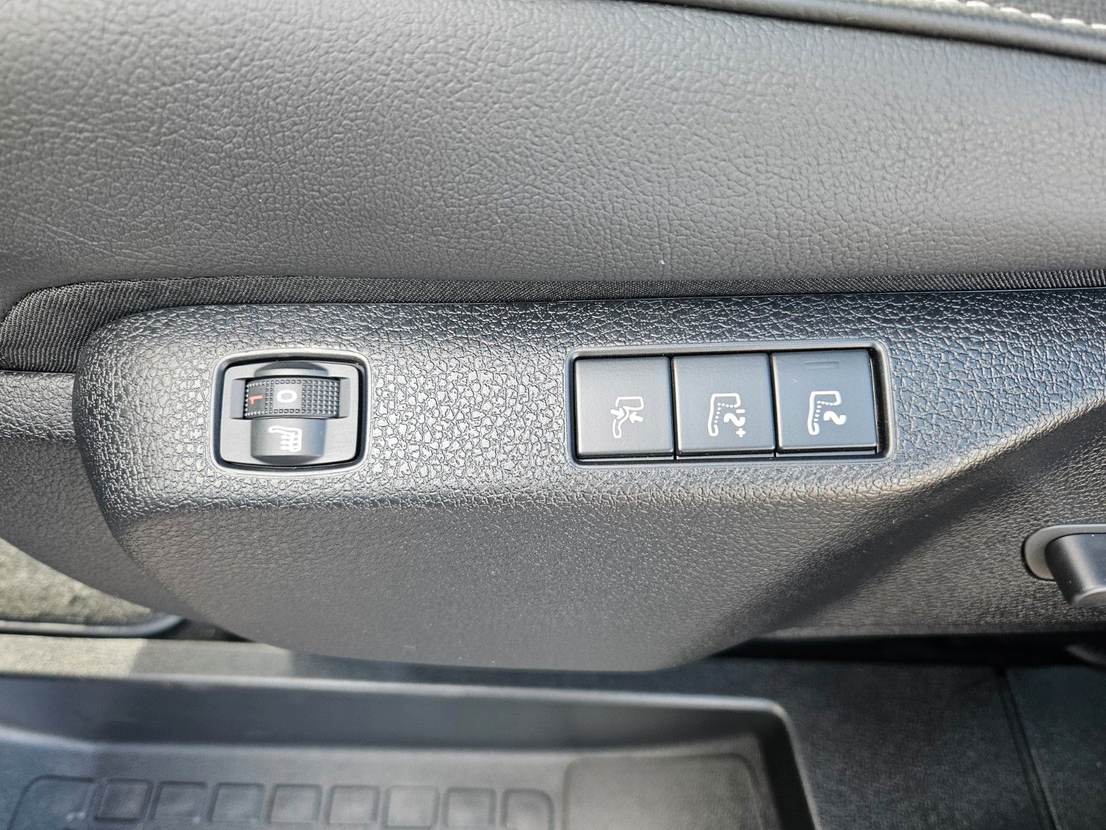 Fahrzeugabbildung Fiat Ulysse 180 BlueHDi L3 Top