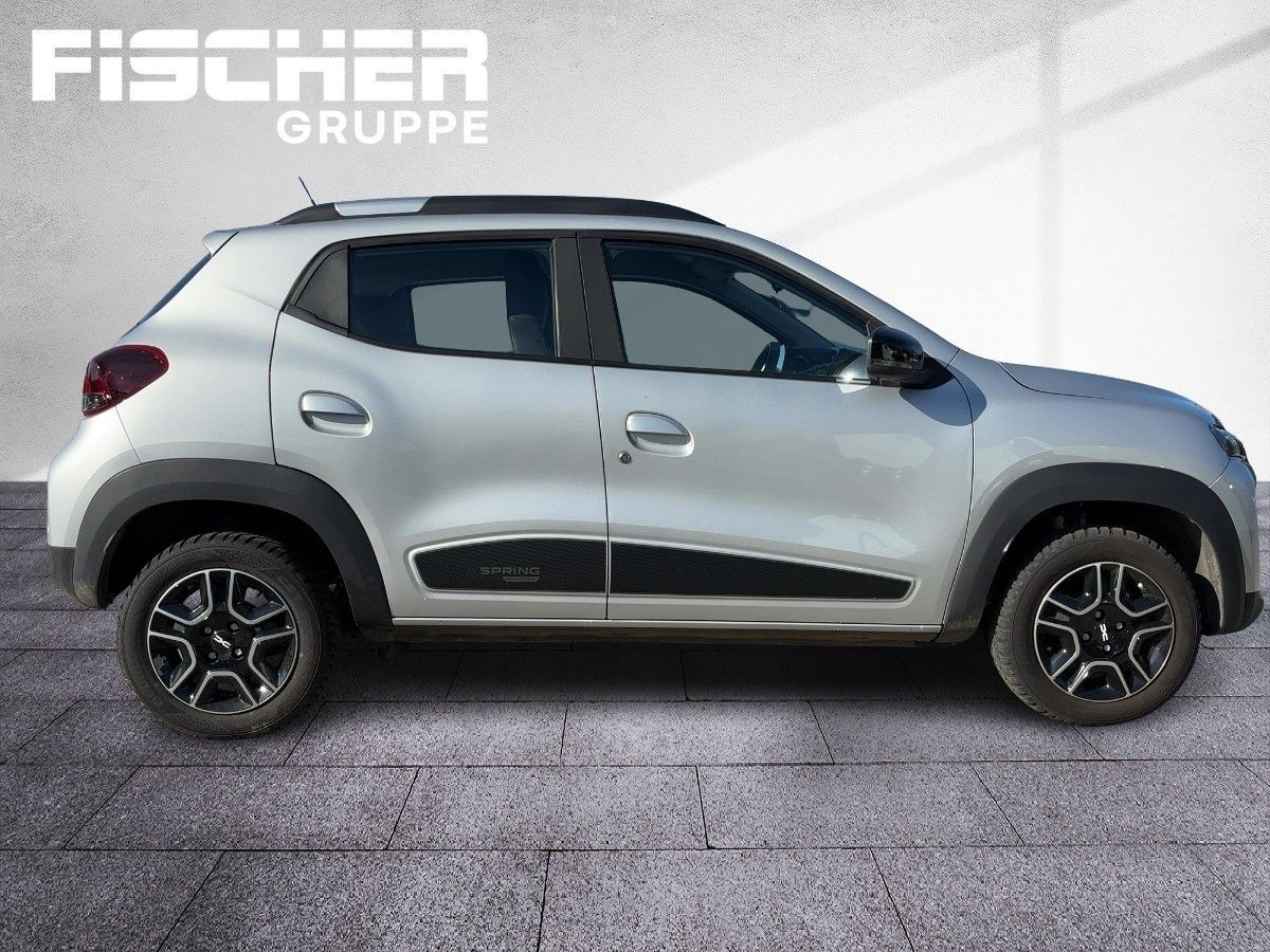 Fahrzeugabbildung Dacia Spring Essential 45 Kamera Klima CCS