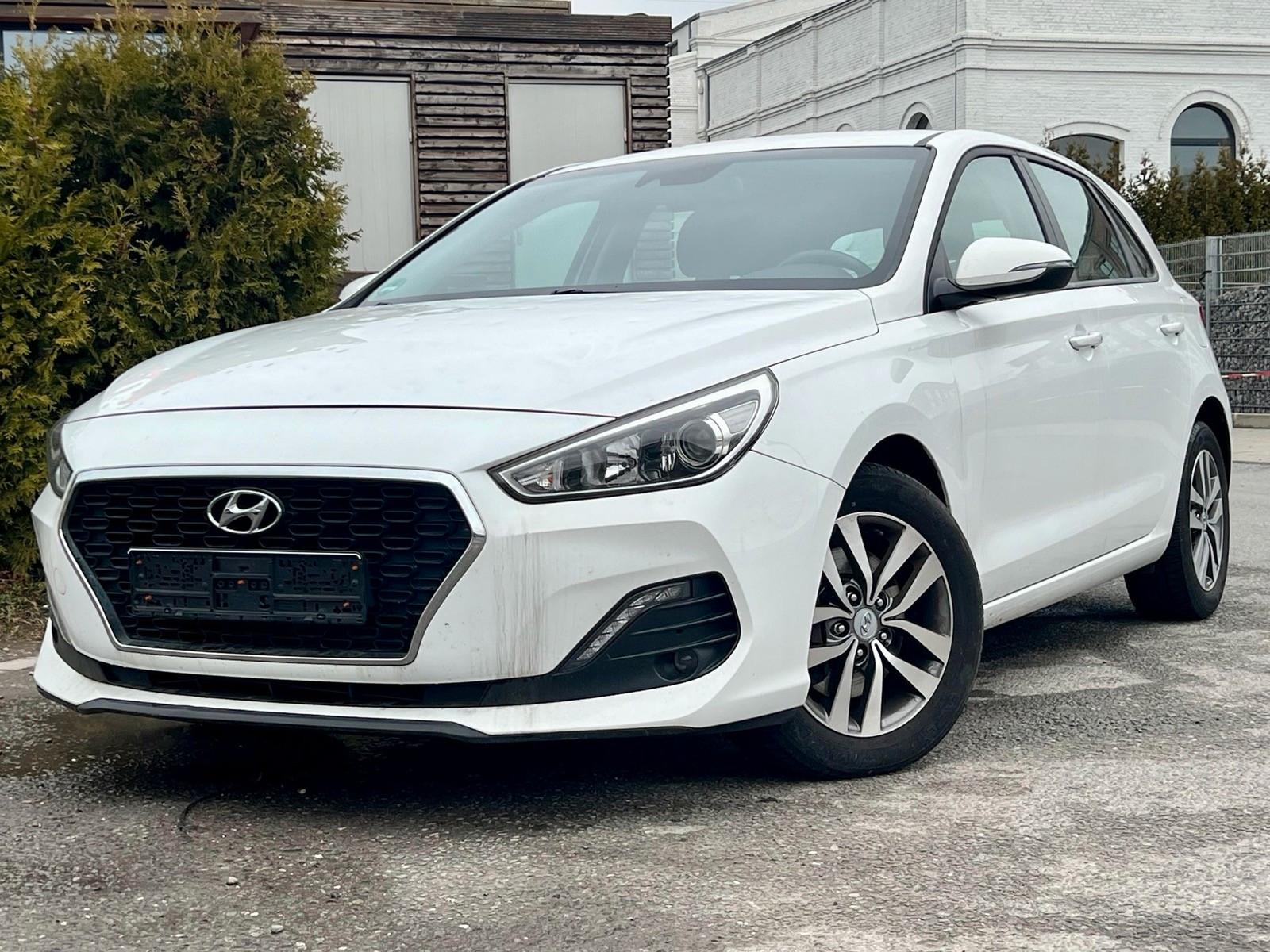 Hyundai i30  T-GDI Trend