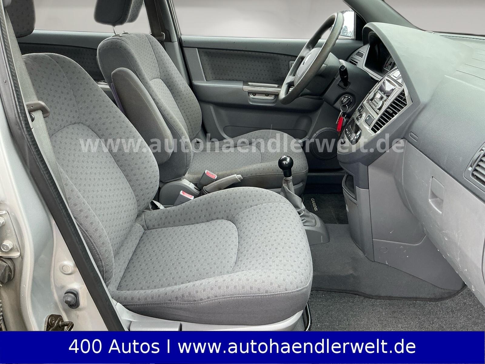Kia Carens 2005 — photo 13