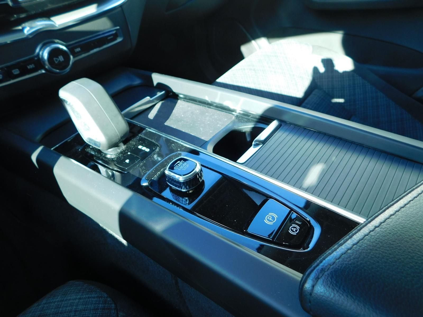 Fahrzeugabbildung Volvo XC60 B4 D Core