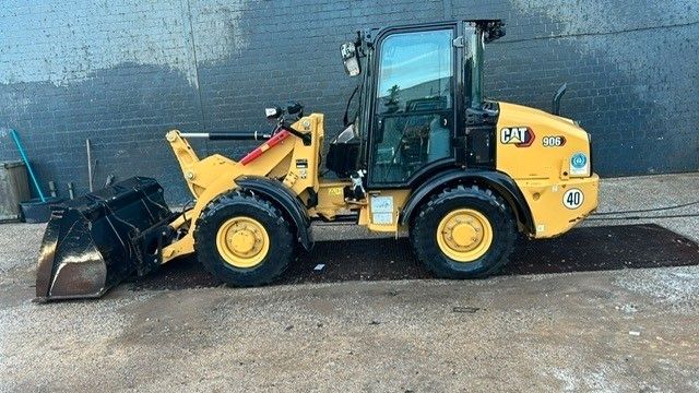 CAT 906