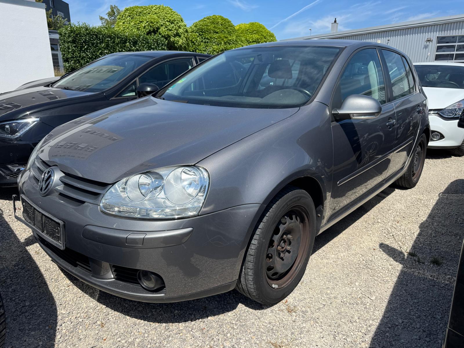 Volkswagen Golf Goal HU Nov. 27 