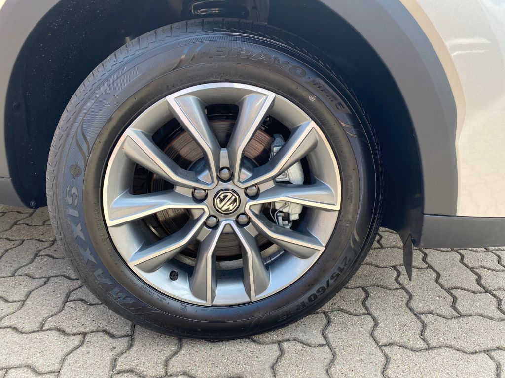 Fahrzeugabbildung MG HS 1.5 Benziner Aut. Comfort *Kamera*SHZ*NAVI*