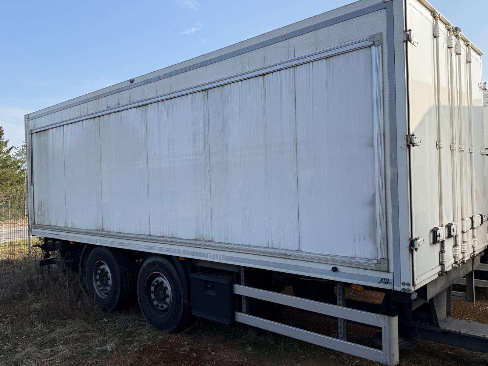 Andere KFB Jessen Durchlader 2to Lbw MBB C200S