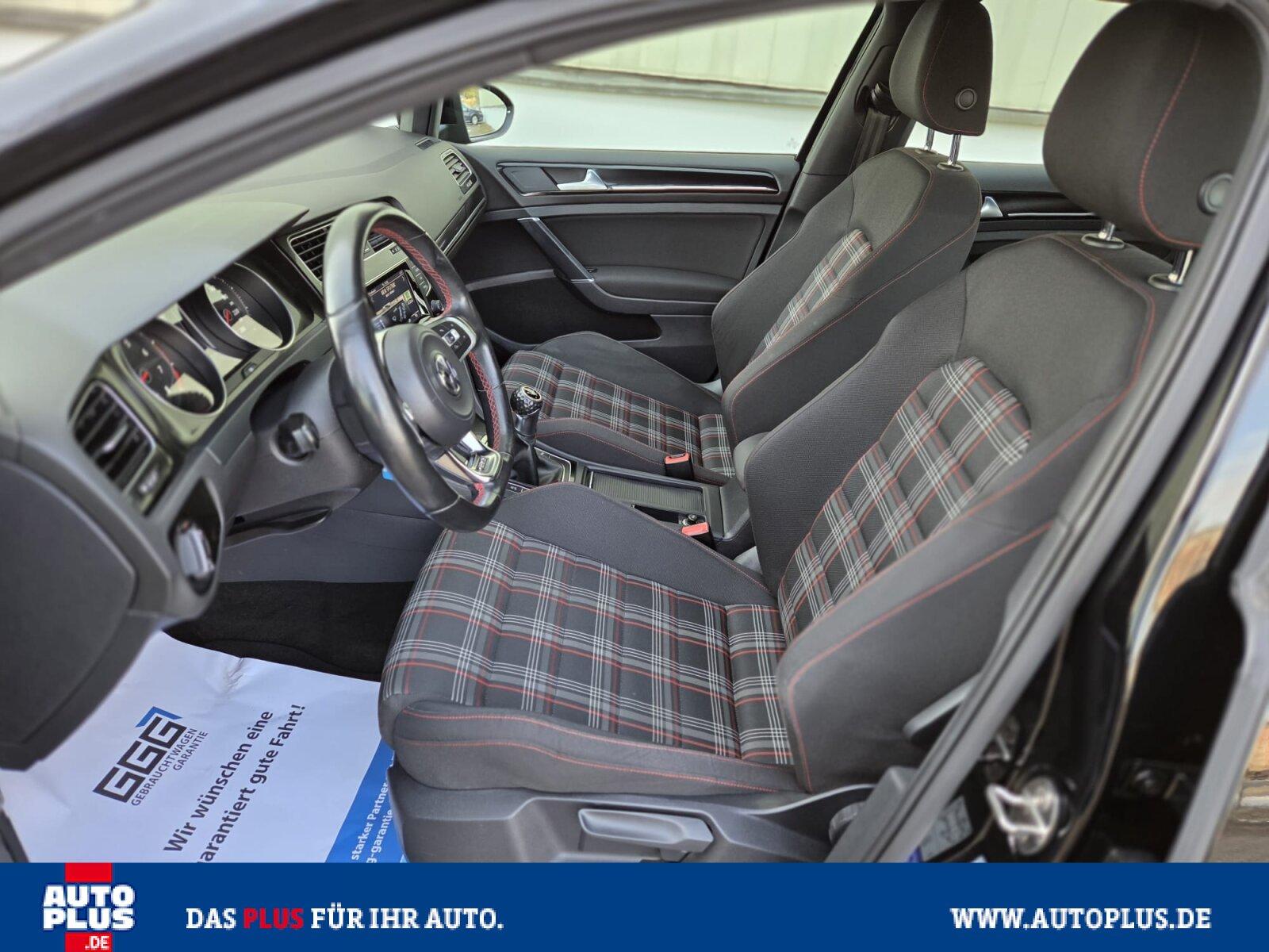 Volkswagen Golf GTI Performance PDC+SITZHZG+XENON+1. HAND+G
