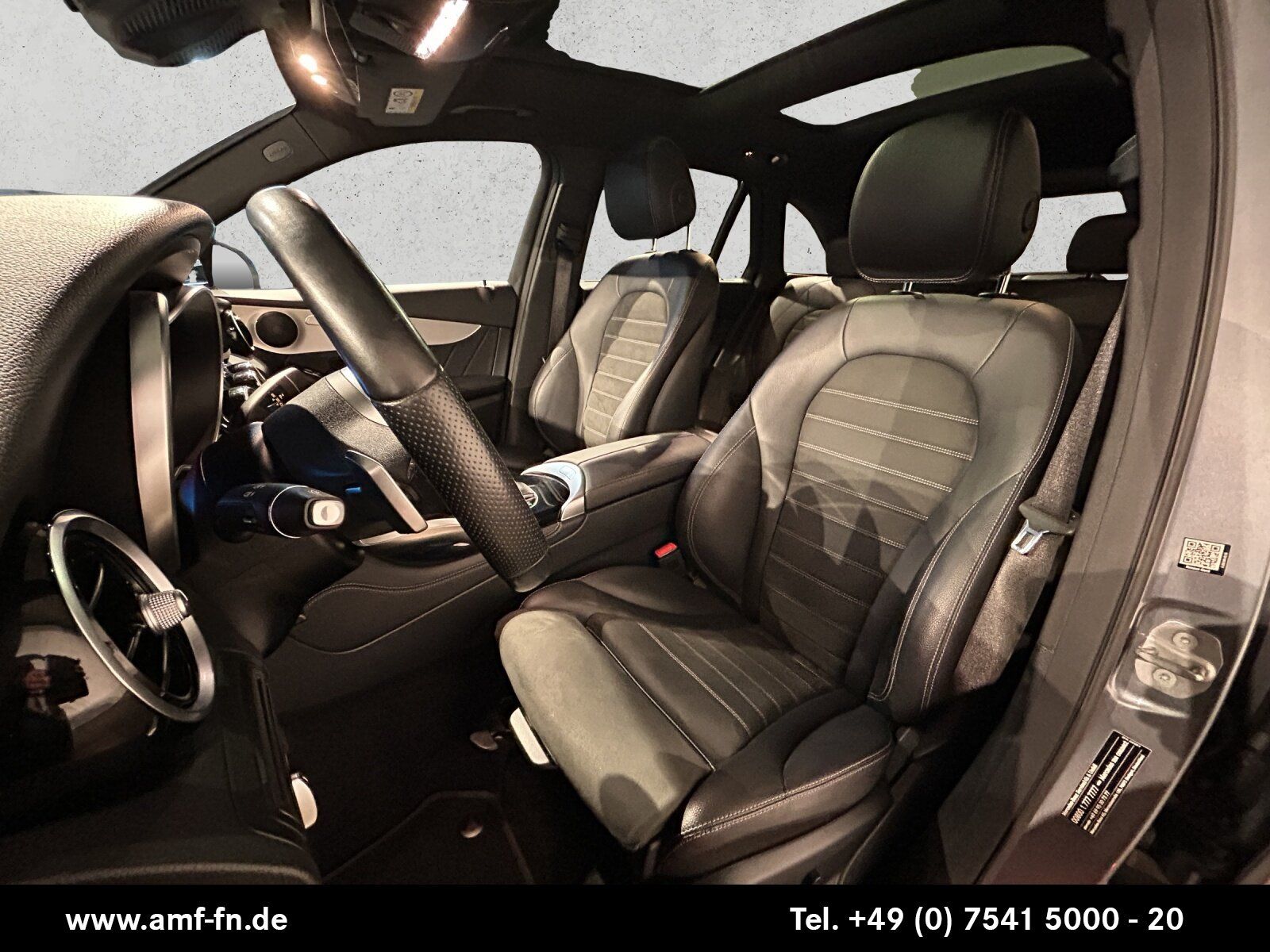 GLC 200 4MATIC AMG-LINE AHK PANO KESSY DISTR RFK