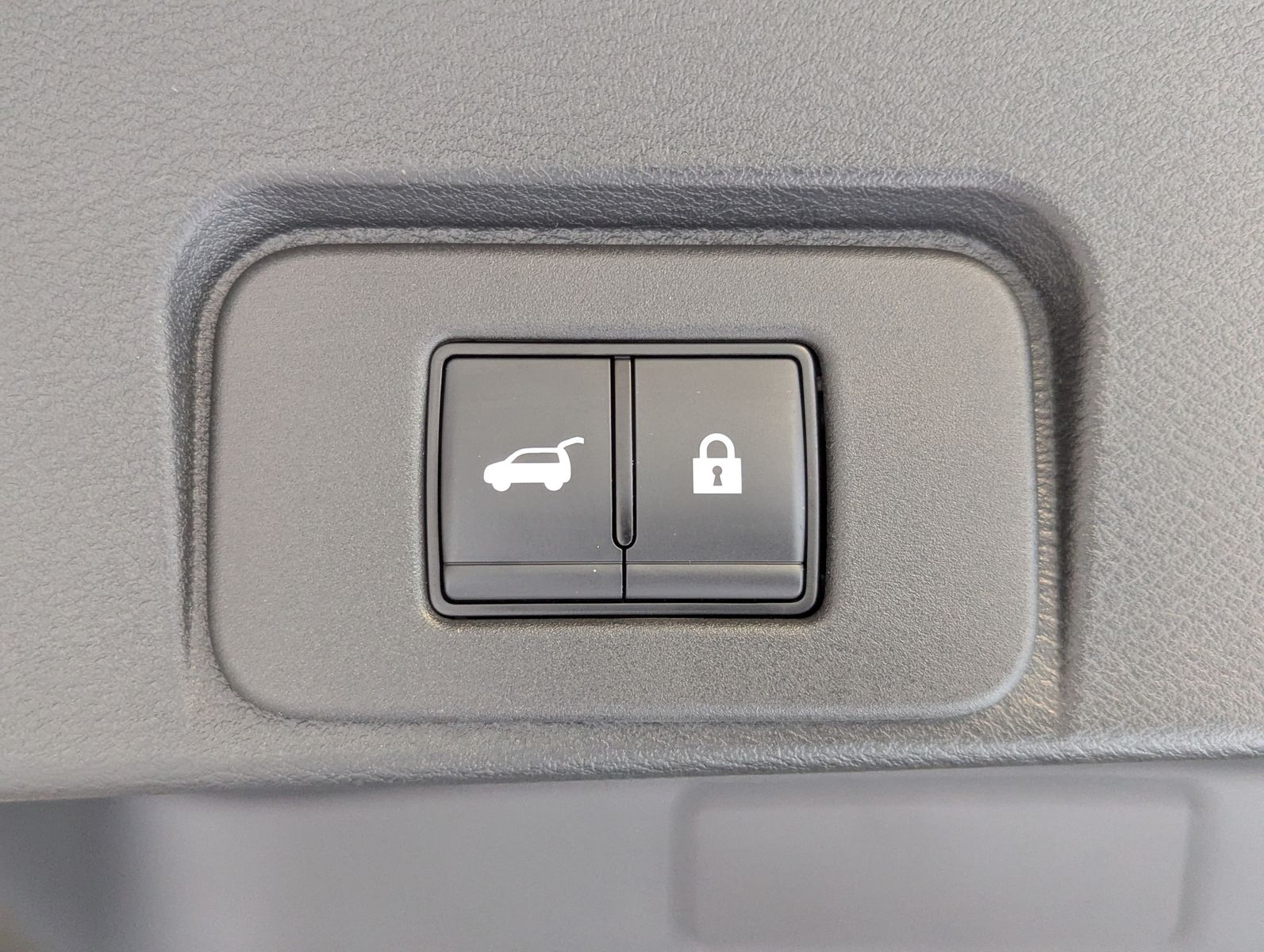 Fahrzeugabbildung Nissan X-Trail 1.5 e-Power N-Connecta ACC 360 Navi 12"