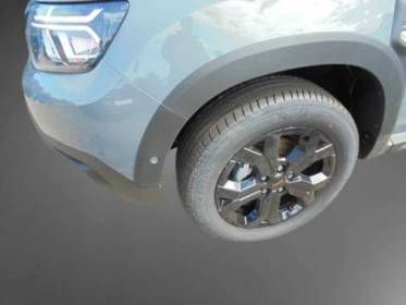 Fahrzeugabbildung Dacia Duster Extreme TCe 130