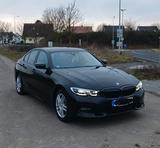 BMW 330i Limousine | 3-Zonen-Klima Display Key | 