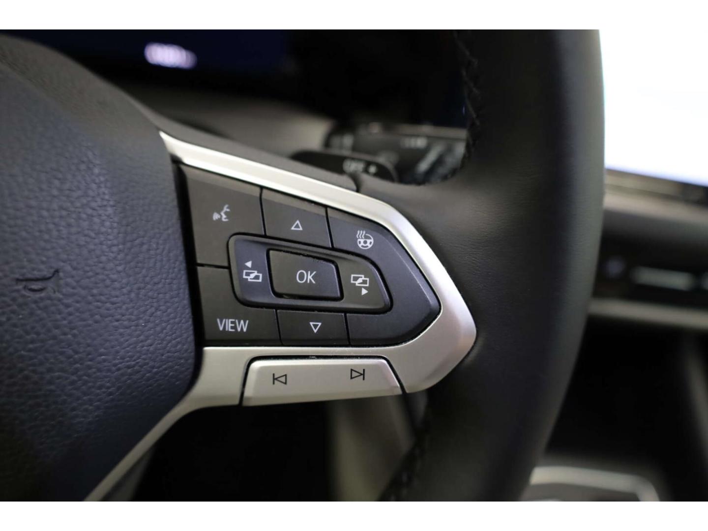 Volkswagen Golf 2.0 TSI Style DSG LED/NAV/RFK/ACC/PDC/SH, миниатюра 11