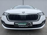 Skoda Octavia Combi 2.0 TDI DSG 4x4 Ambition 175€ m. 2 - Skoda Octavia: Allradantrieb