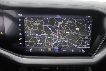 Volkswagen Touareg - 11