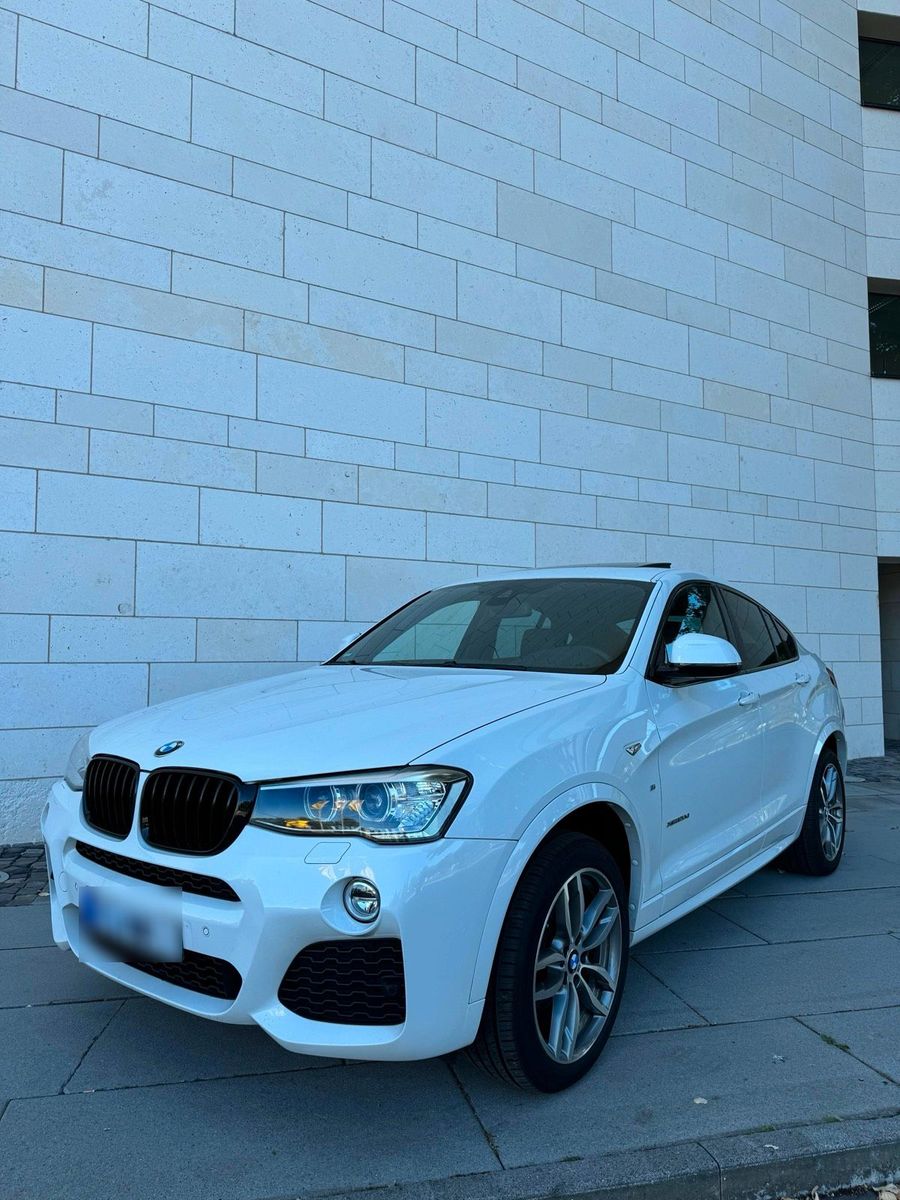 BMW BMW X4 20d XDrive M-Paket 8-fach Schiebeda...