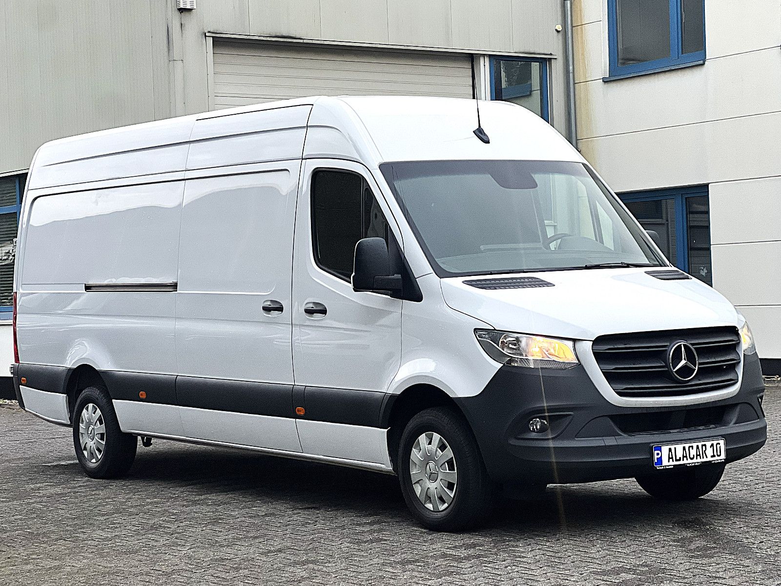 Mercedes-Benz Sprinter III Kasten RWD 317 CDI imagem 3