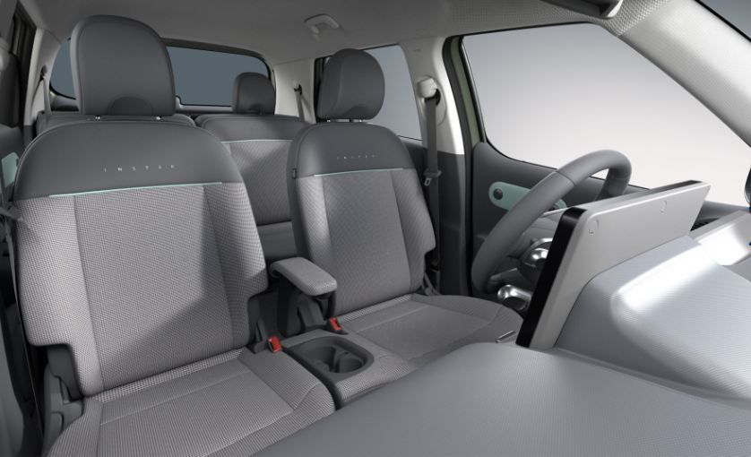 Fahrzeugabbildung Hyundai INSTER LOUNGE SHZ*LHZ*CARPLAY*USB*