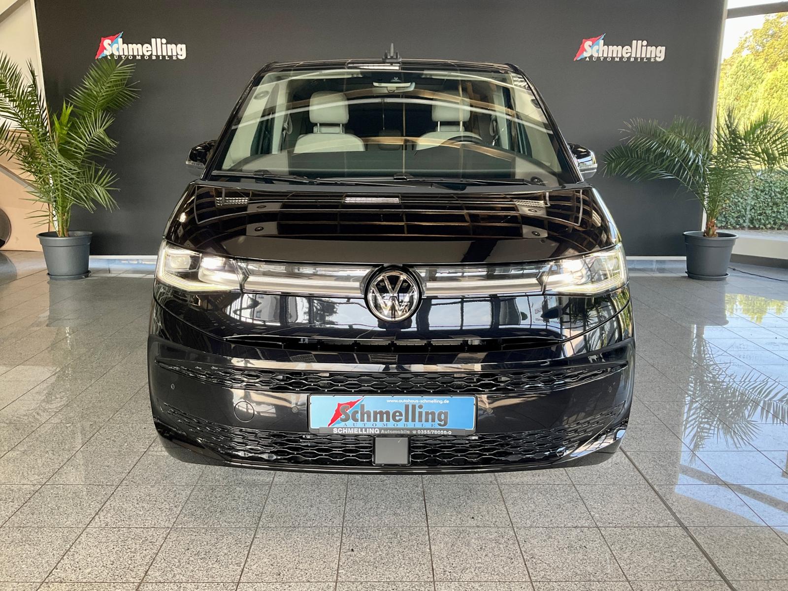 Volkswagen T7 Multivan 2.0 TDI DSG Style lang AHK PANO NAVI