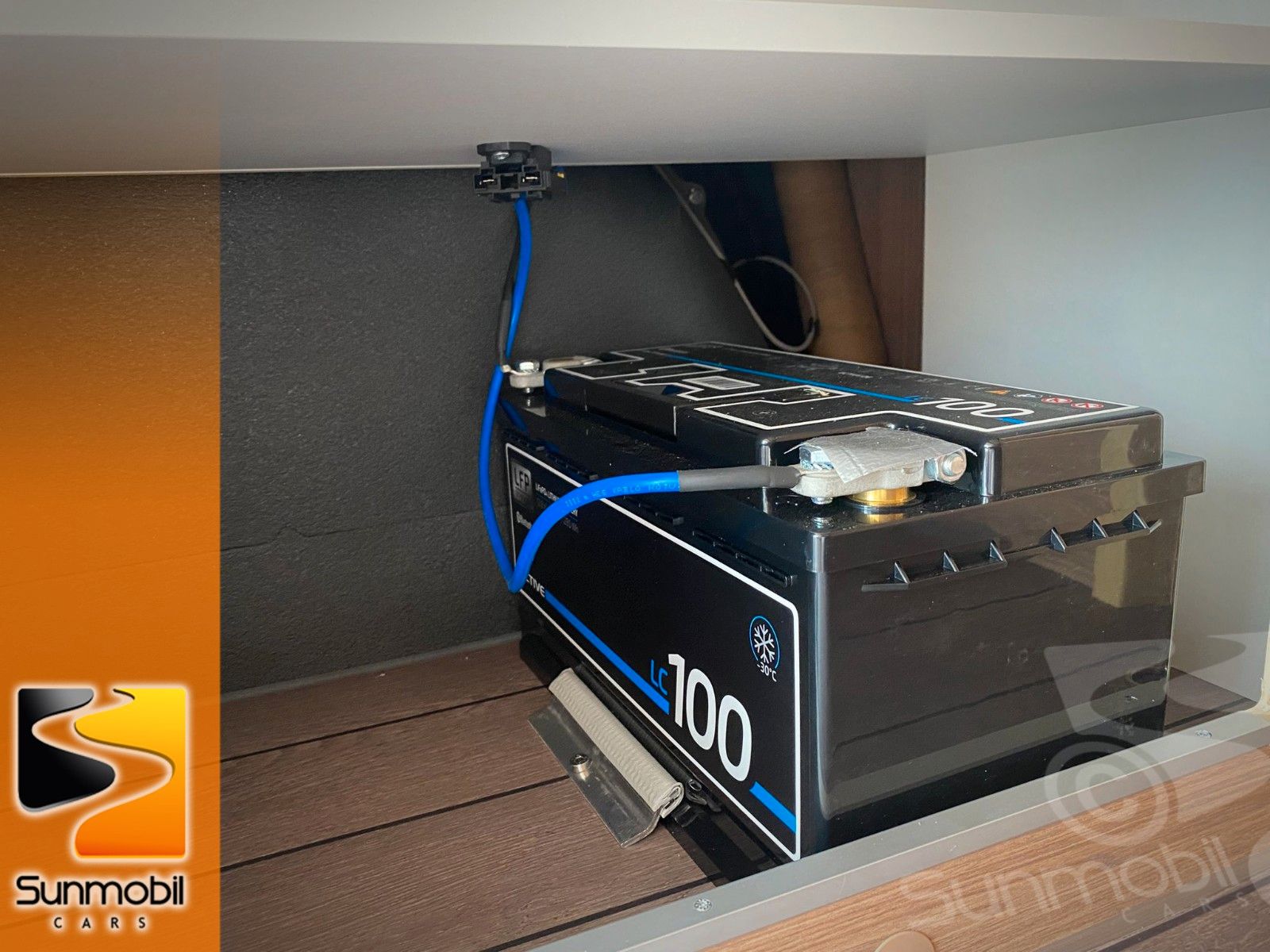 Fahrzeugabbildung Weinsberg CaraBus 600 MQH Edition Fire Automatik