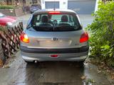 Peugeot 206 1.1 Filou Plaisir Filou Plaisir - Peugeot 206 mit Schiebedach