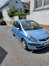 Honda Verkaufe Honda Jazz 1.4 in sehr gutem Zustand - Honda Jazz aus 2003