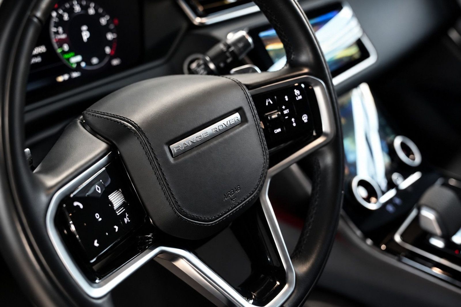 Fahrzeugabbildung Land Rover Range Rover Velar P400e *Panorama*Meridian*Kam