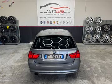 BMW 318 - 8