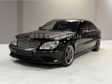 Mercedes-Benz S 65 AMG W220 V12 - BiTurbo *Bose *Massage - Mercedes S 65 AMG mit Schiebedach