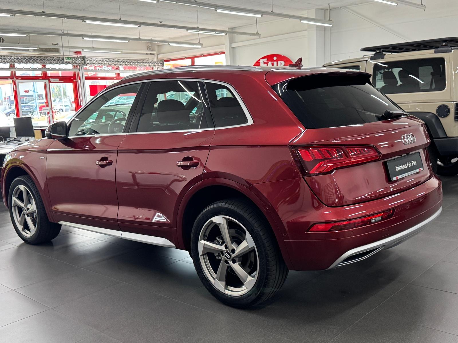 Audi Q5 quattro sport S-Line PANO/LED/B&O/AHK/1.HAND!