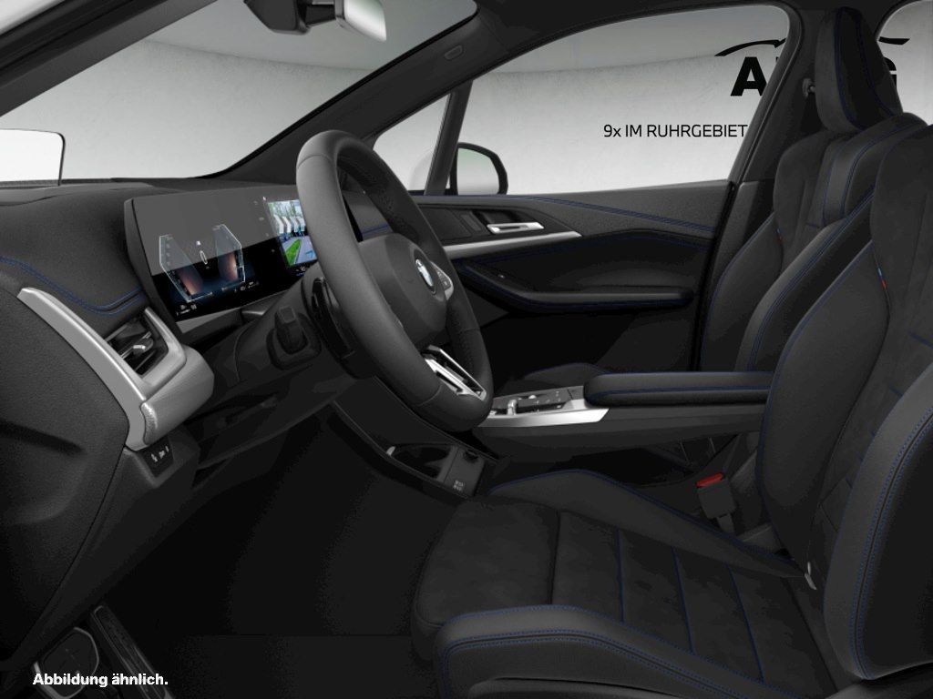 BMW 223 Active Tourer - Bild 3