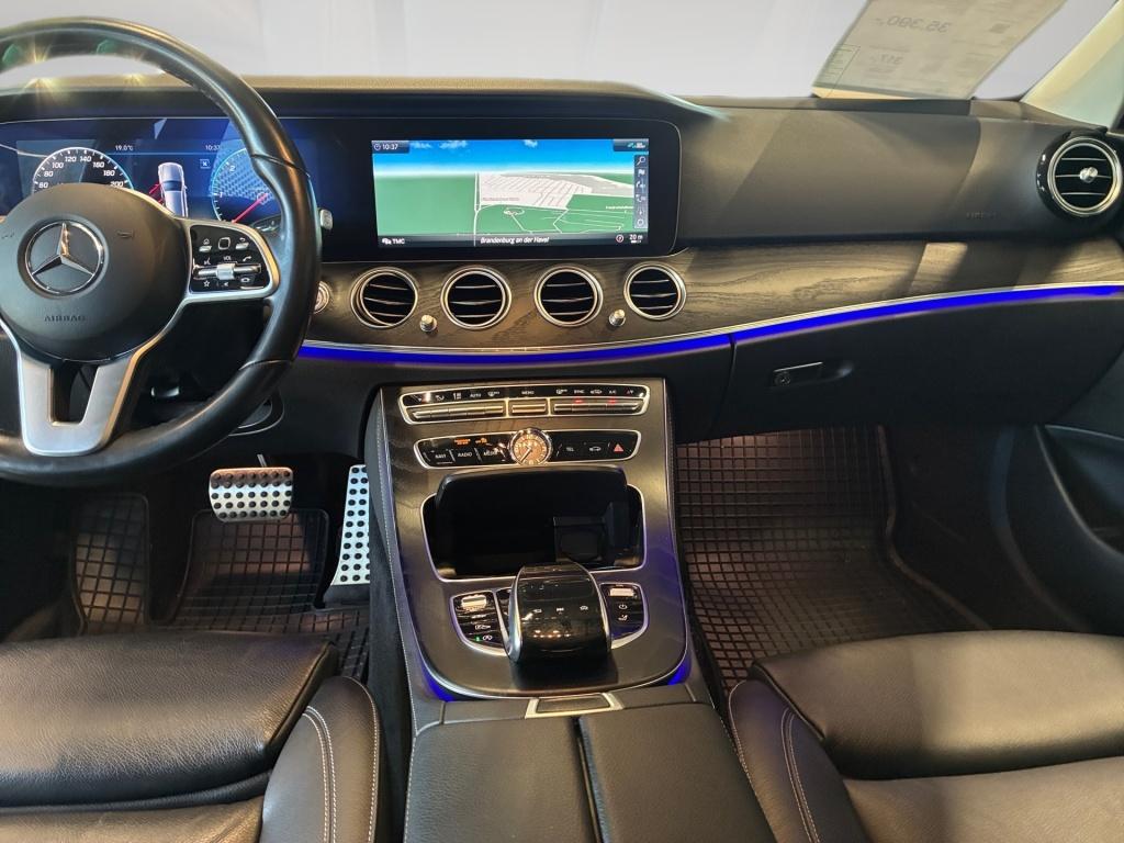 Mercedes-Benz E 220 d 4M T ALL-TERRAIN COMAND AHK DISTRO 360°