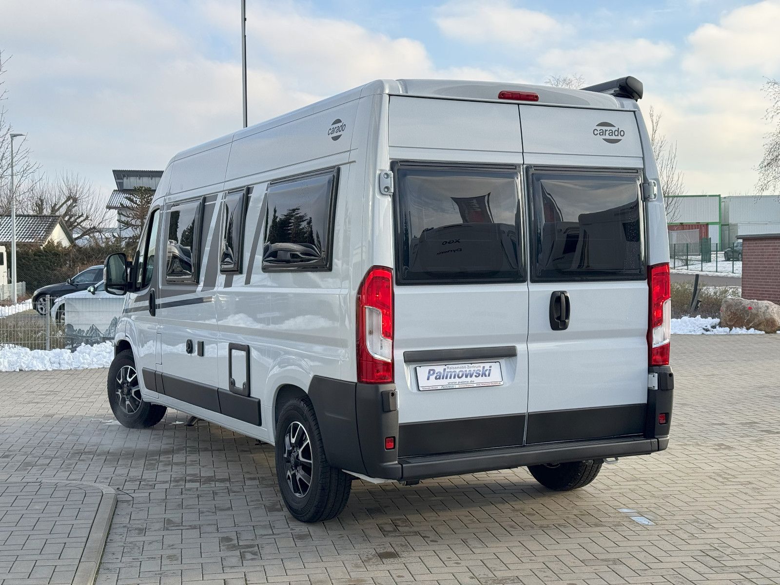 Fahrzeugabbildung Carado CV 600 Entry - 5.702€ Sparen!