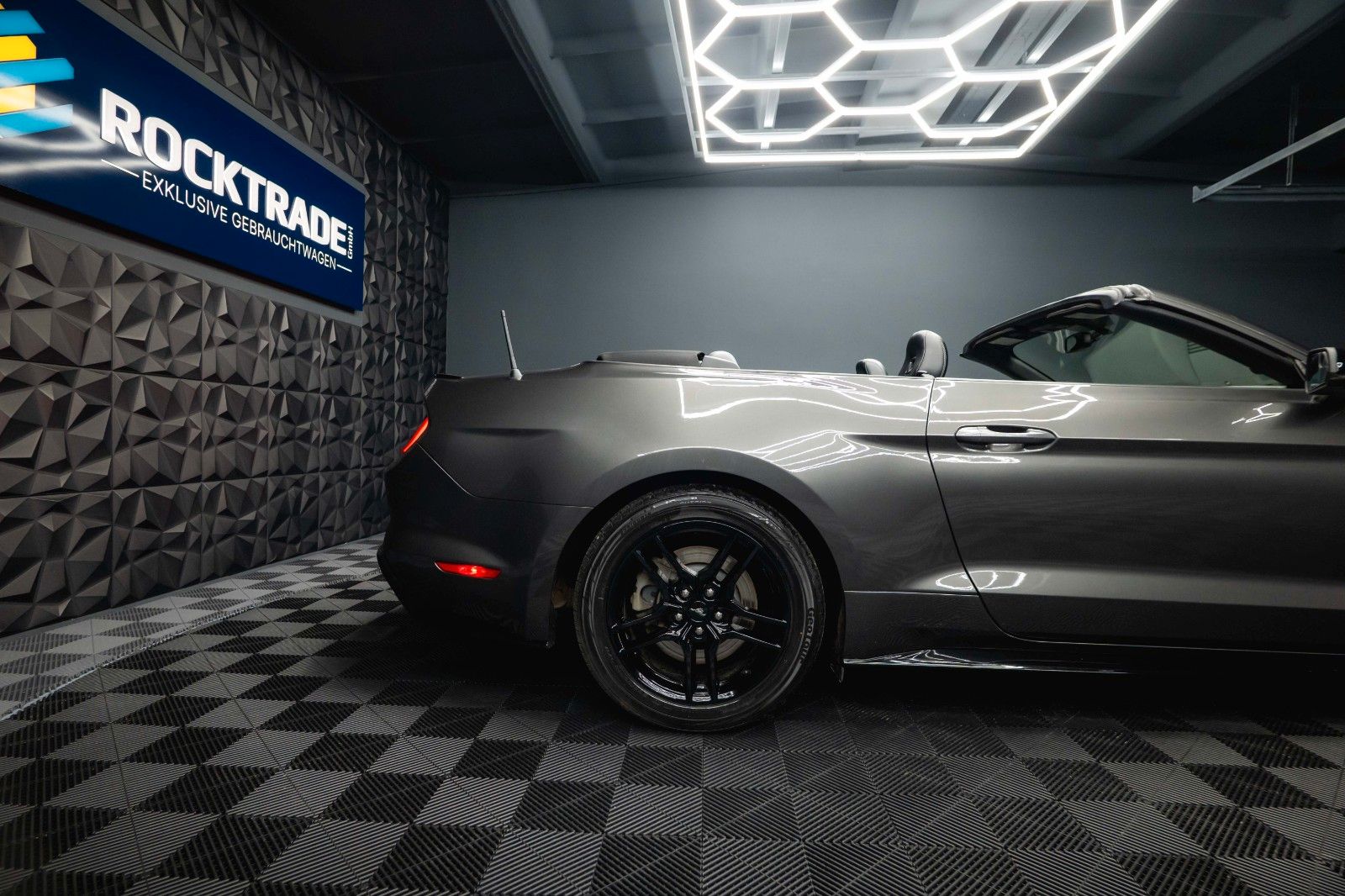 Fahrzeugabbildung Ford Mustang Shelby GT 500 5.0 V8 PREMIUM Performance