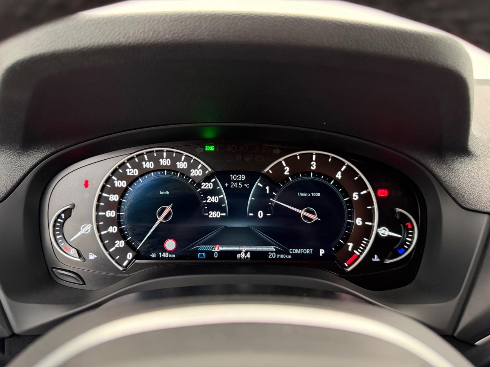 BMW X3 20 i xDr.*M SPORT*SHADOW-LED-R.KAM-HUD-SBL-20