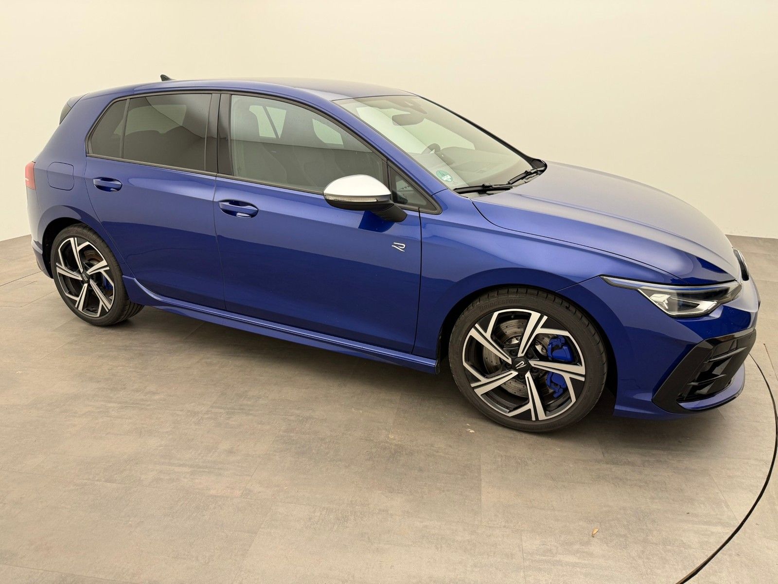 Volkswagen Golf 8 PA R TSI DSG 4M AkraTitan foto 2