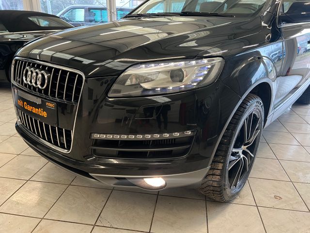 Audi Q7 3.0 TDI quattro-7xSitzer-Panorama-Totw-AHK