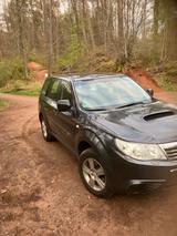 Subaru Forester 2.0D Exclusive Exclusive - Subaru Forester aus 2009