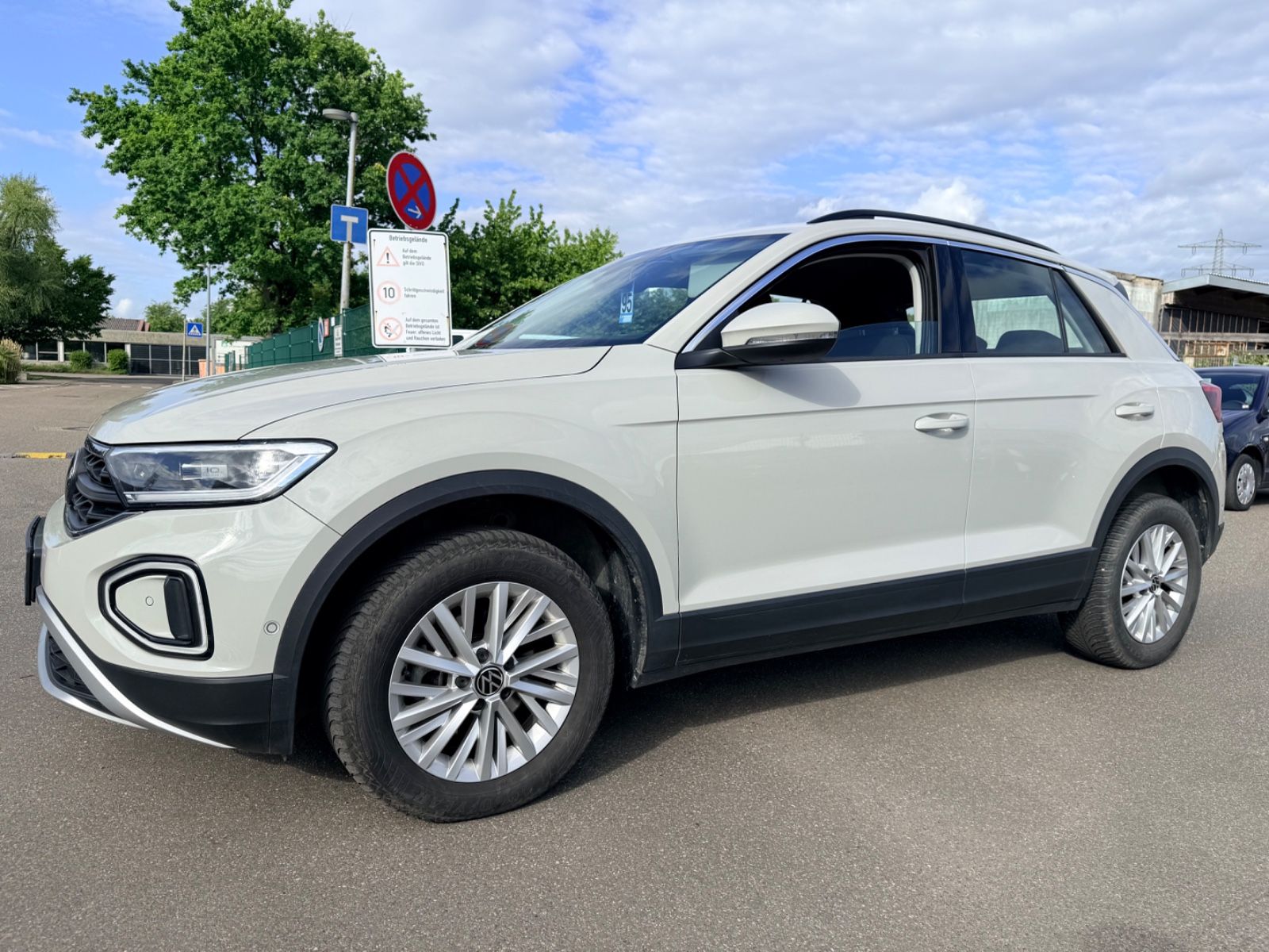 Volkswagen T-Roc Life foto 4