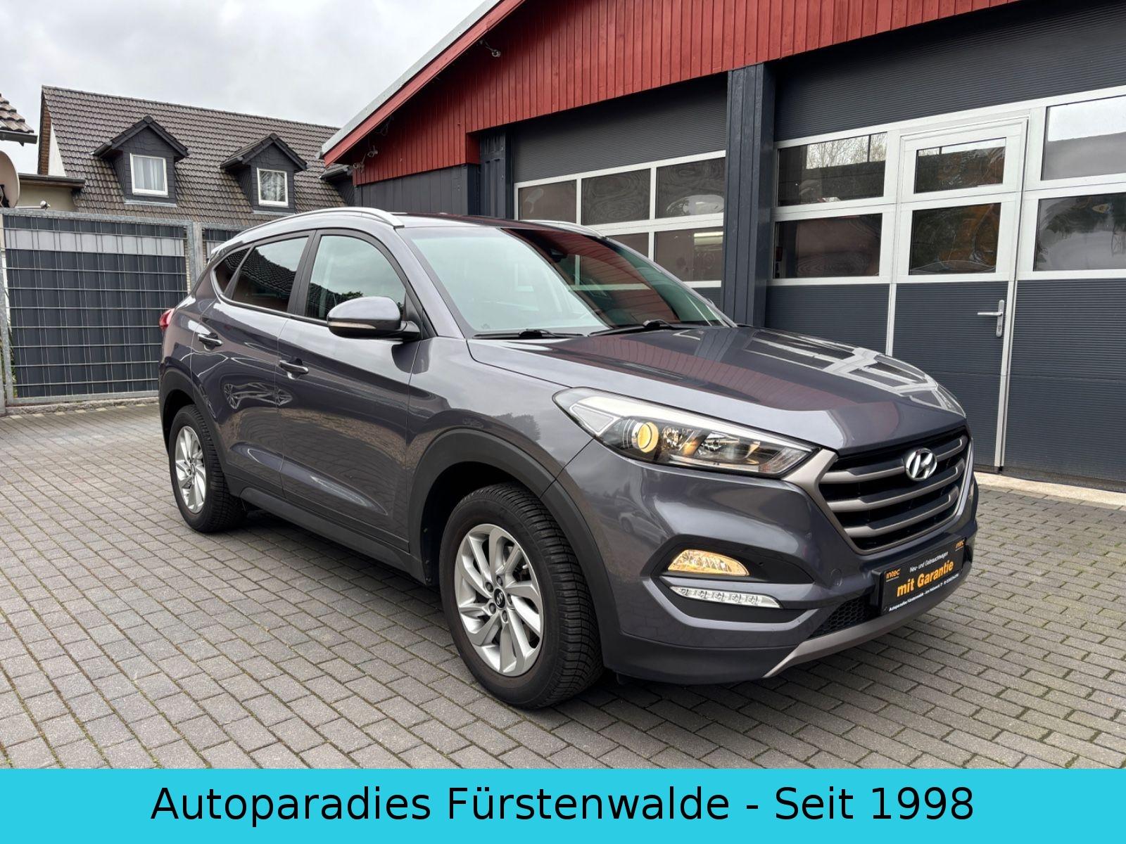 Hyundai Tucson Intro Edition 2WD 1.6 Kamera+ Navi +I.Hd