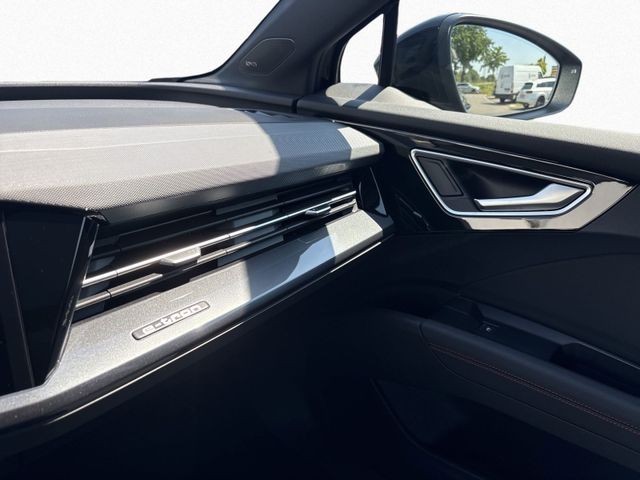 Q4 Sportback e-tron 45 QUATTRO S LINE MATRIX+PAN
