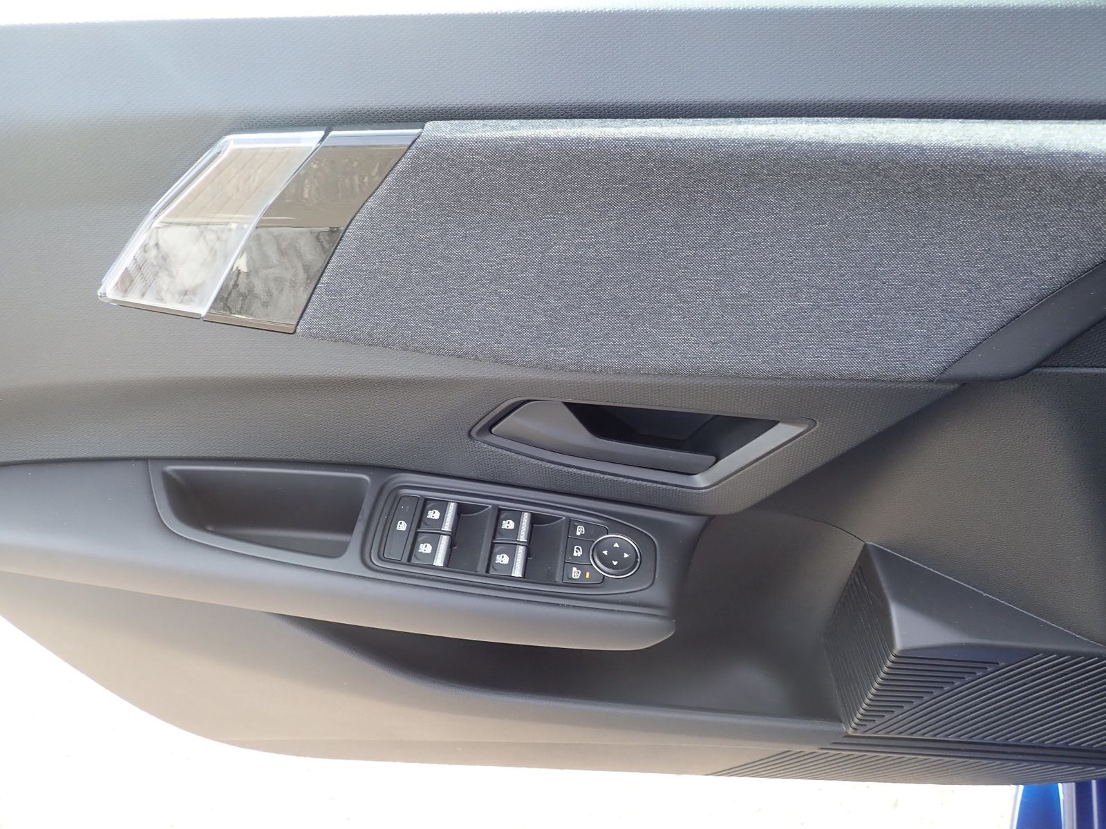 Fahrzeugabbildung Renault Clio Evolution Full Hybrid E-Tech 160