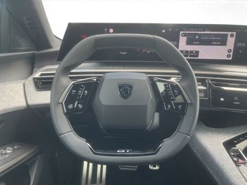 Peugeot 3008 1.2 145 GT Kam.+KeyLess+LED+Navi+SHZ+ACC+LM