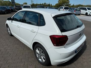 Volkswagen Polo - 8