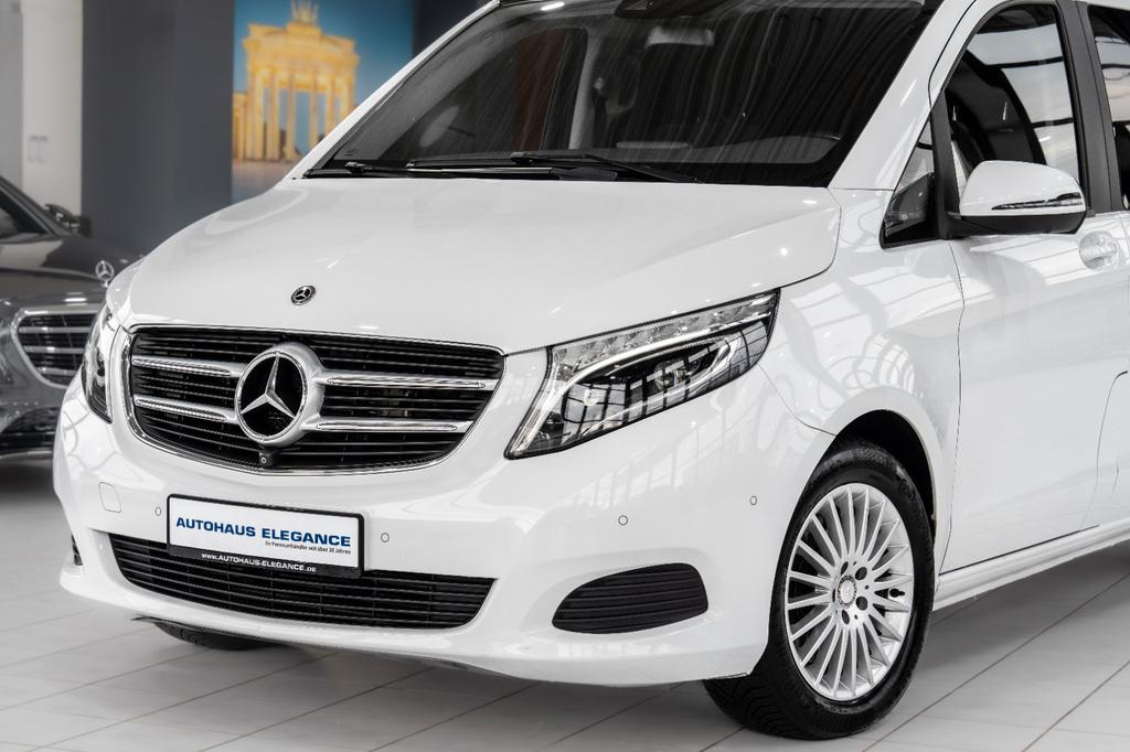 Mercedes-Benz V 220