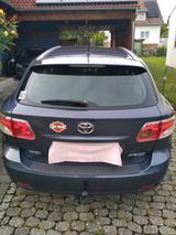 Toyota Avensis Combi Sol 1.8 Valvematic Sol - gebrauchte Toyota Avensis aus dem Jahr 2011