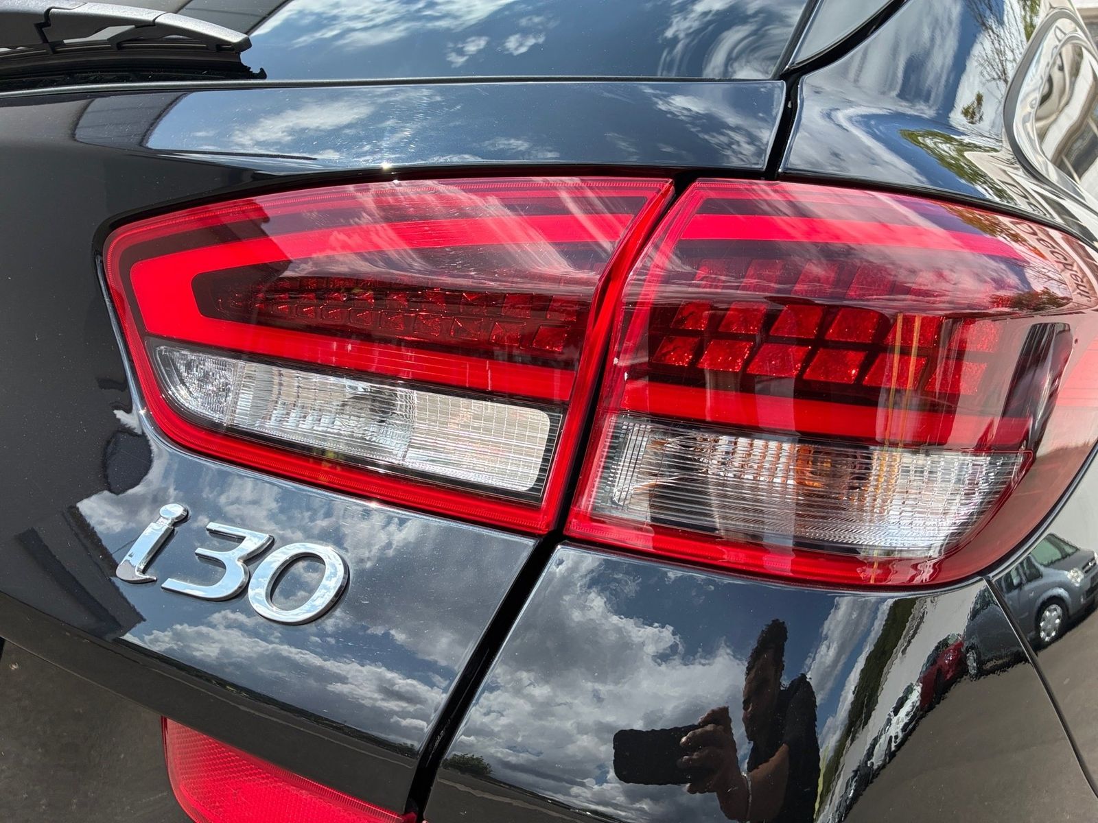 Fahrzeugabbildung Hyundai i30 cw 1.5 T-GDI Prime Kamera,LED,Navi,SHZ,ACC