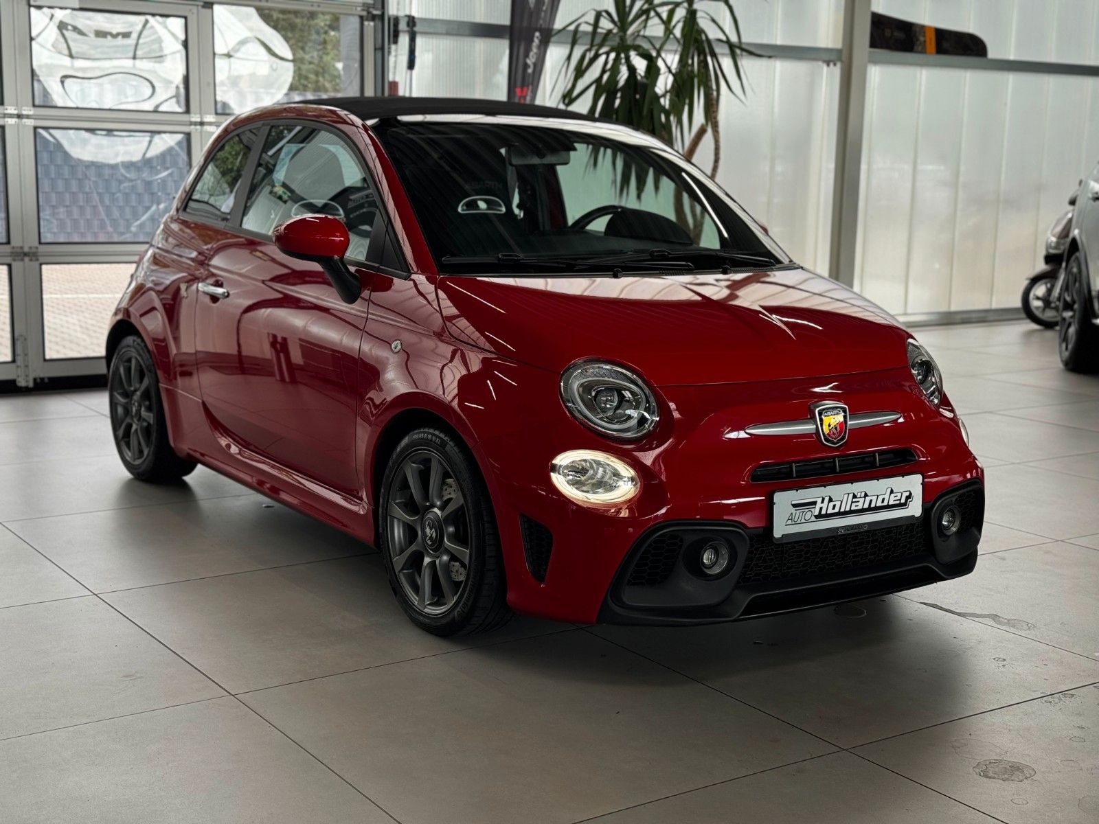 Fahrzeugabbildung Abarth 595 Cabrio Beats Bi-Xenon DAB+ Klima