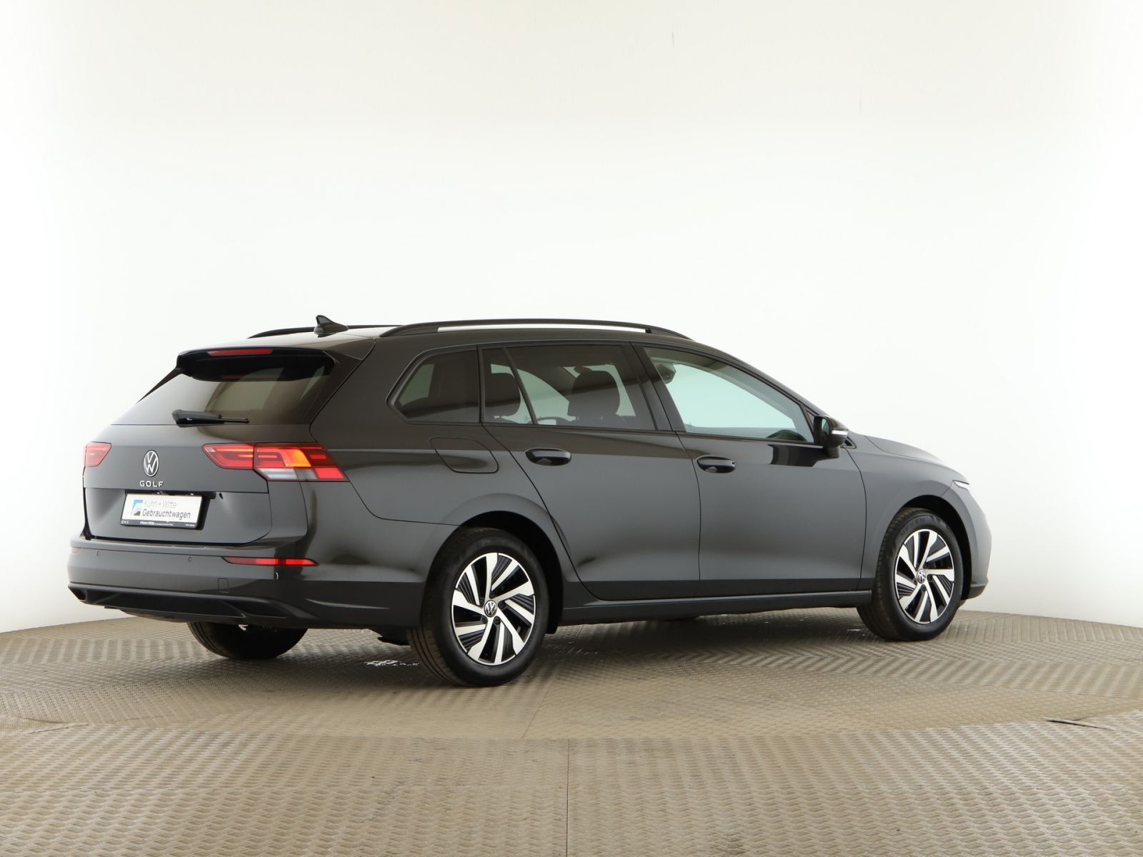 Volkswagen Golf - Bild 8
